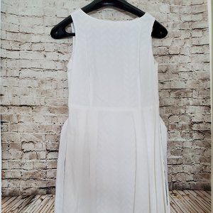 Anne Klein 12 white sleeveless fit & flare cocktail belted embroider zigzag line